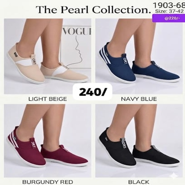 LADIES RUBBER SHOES